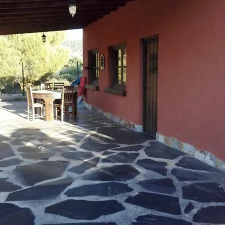 Casa Penelas Petin
